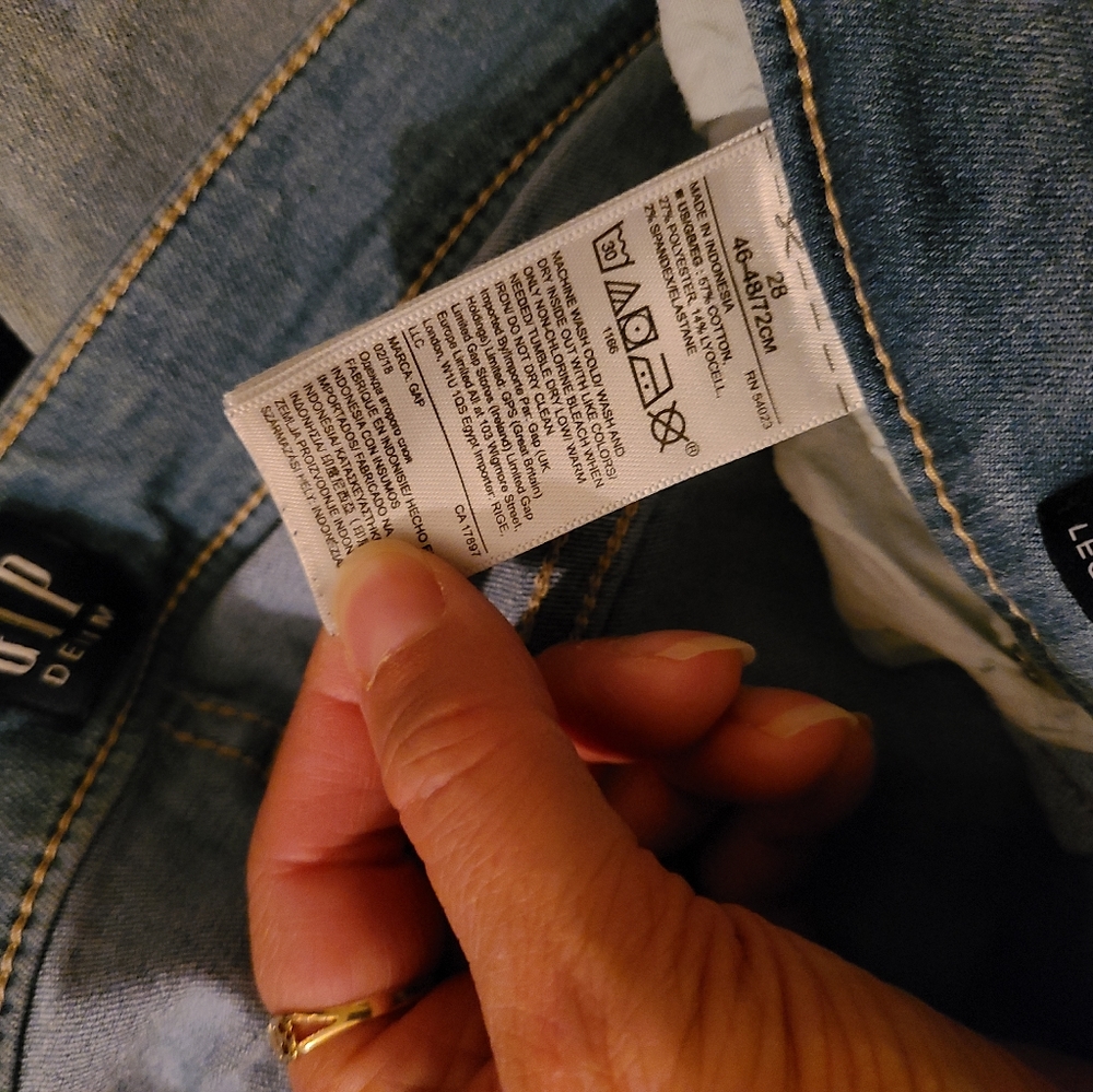 Gap jeans - Picture 3 of 3